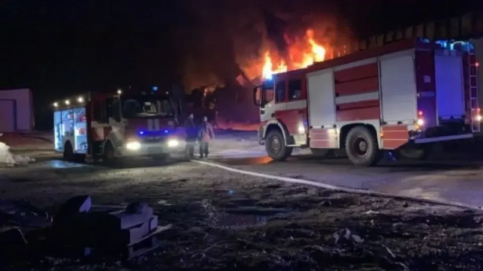Извънредно: Пожарните летят. Наш град в пламъци 3