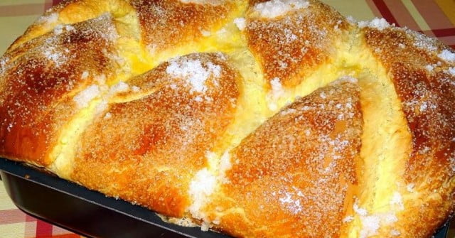 Меся го с миксера, втасва ми в хладилника - разкошен козунак на конци по най-мързеливия начин: 3 m 0bd2cd169687e5bc52ab1b62d90ce8c0