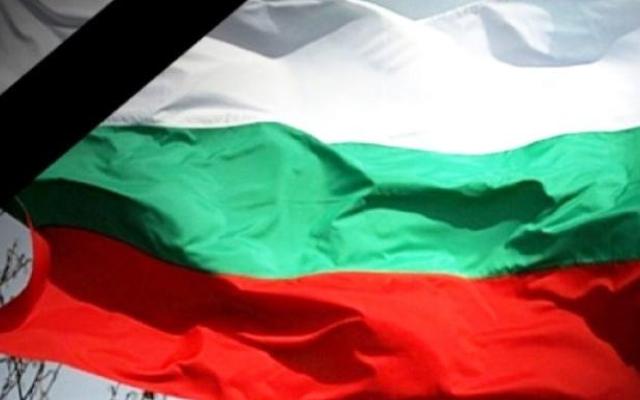 България в сълзи. Отиде си големият български талант, който докосна душата на всеки от нас 3 5a5aedc4901b5d82afc8a2ae2b254751