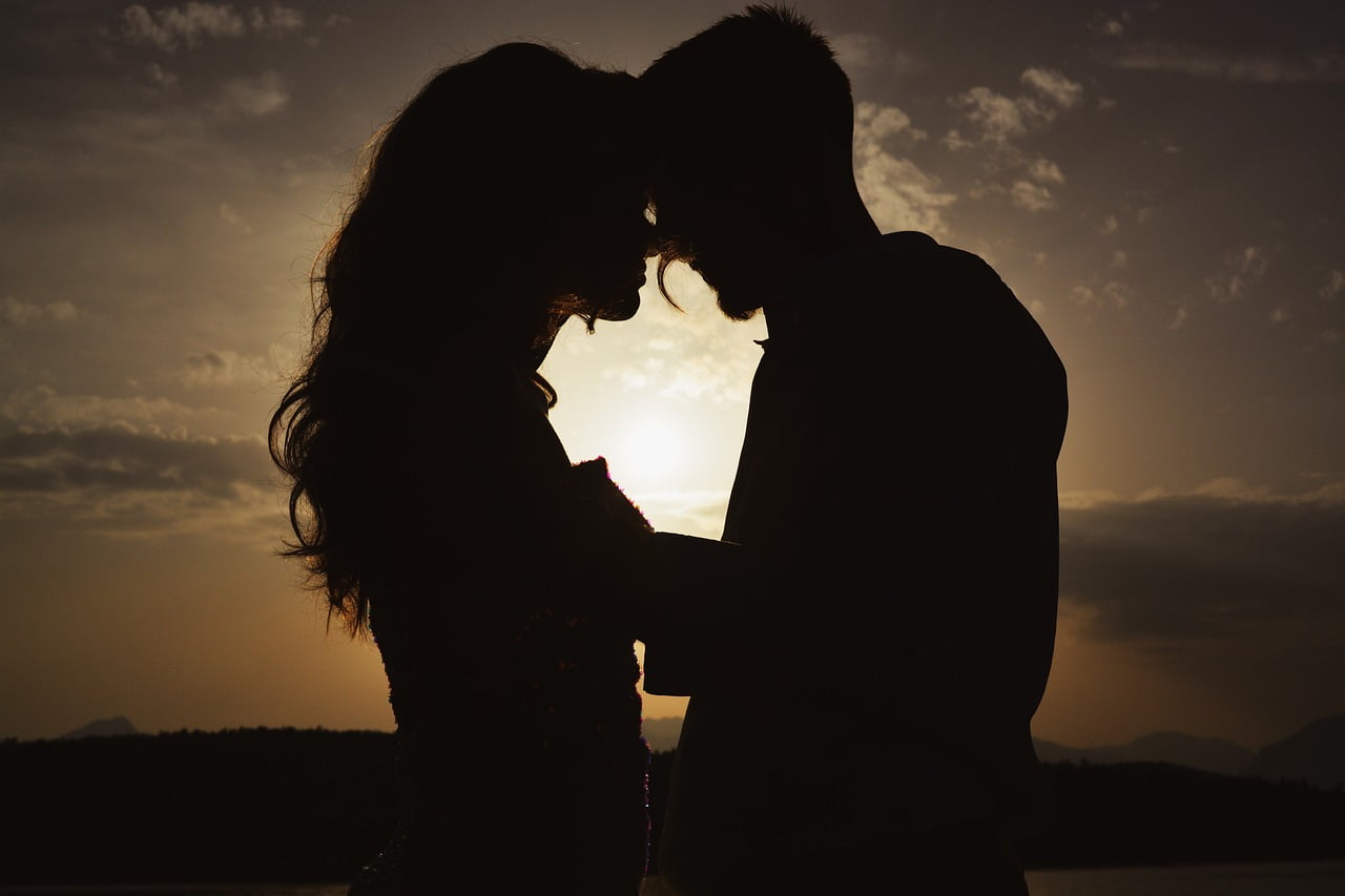 couple 6548045 1280