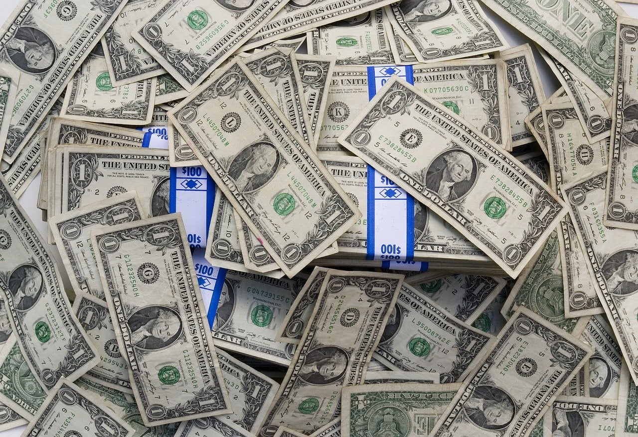 money 7881948 1280