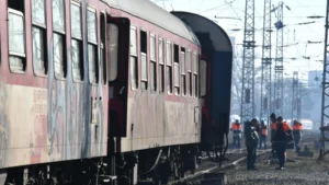 1673000773 vlak