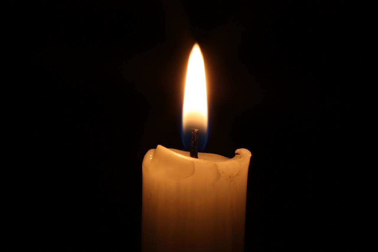 candlelight 1077638 1280
