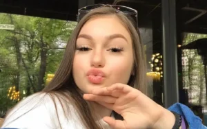 Бунтарка, и то каква! Крисия показа гаджето - татуиран мачо (СНИМКИ) 7 krisiya