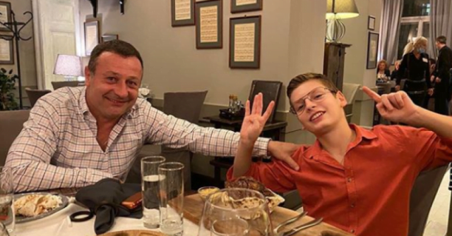 Рачков направи звезден бал на сина си-Стоичков, Любо Киров, Софи Маринова 5 m 963bfe1d802a911dde57e8f0d67c1a83