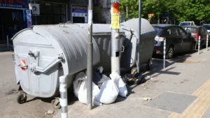 Клошарка издаде какви пари изкарва на ден, работещите й завиждат СНИМКА 26 1494924707 img 4720jpg