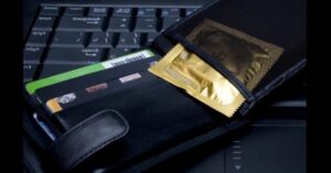 5 предмета, които НИКОГА не трябва да носите в портфейла си – отблъскват парите и блокират късмета! 42 2 14