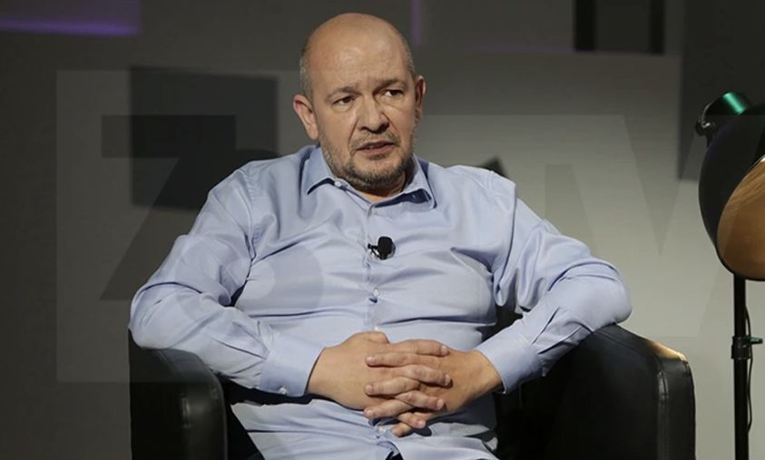 bTV гърми: Годжи стяга развод, зарязва жена си заради тази певица СНИМКА 3 460633547 855582600044049 3065842929100930343 n