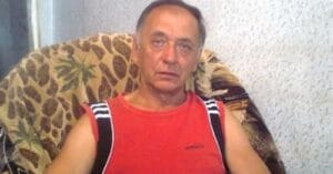 Мъжът цял живот отхвърля дъщеря си, защото е сигурен, че не е неин баща, но след смъртта на съпругата си намира плика и тогава всичко излиза наяве 56 1949647476812378343