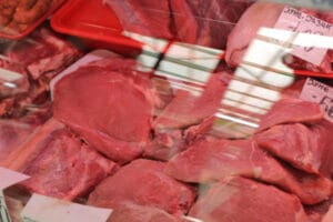 Месарите разкриха какво месо НИКОГА не биха си купили от магазина - и пари да им дават! 2 8tilk 1162397 mesara 11 ls 218169