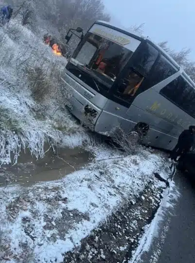 Верижна катастрофа блокира Петрохан – километрични задръствания и опасни условия 10 03 1.jpg