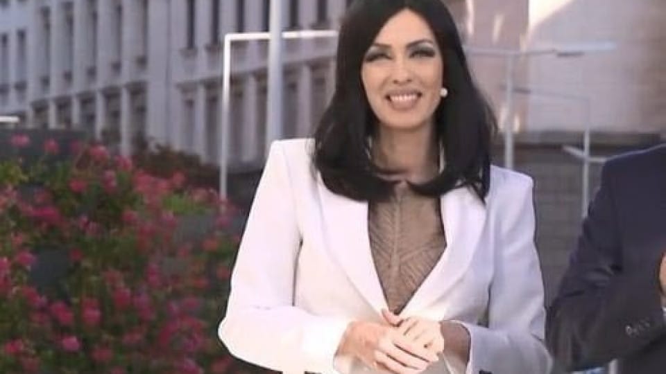 РАЗЦЪФНА: Виж кой е мъжът, който подмлади и разхубави 46-годишната Виктория Петрова! 3 960x540 1
