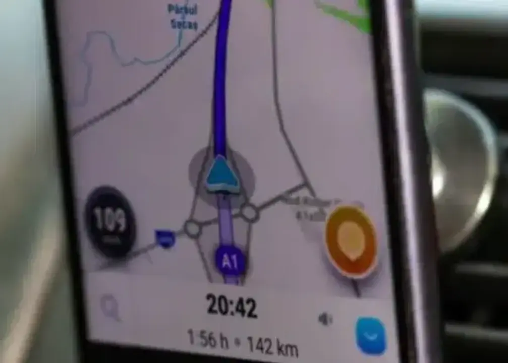 Waze възстанови функцията за сигнали за полицейски патрули и камери след кратко прекъсване за техническа поддръжка.
