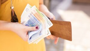 Златен вторник: На Дева, Скорпион + още 2 зодии парите са им в кърпа вързани 32 9820d42f060ff59211b2518e938c584b 2478701 1920x1080