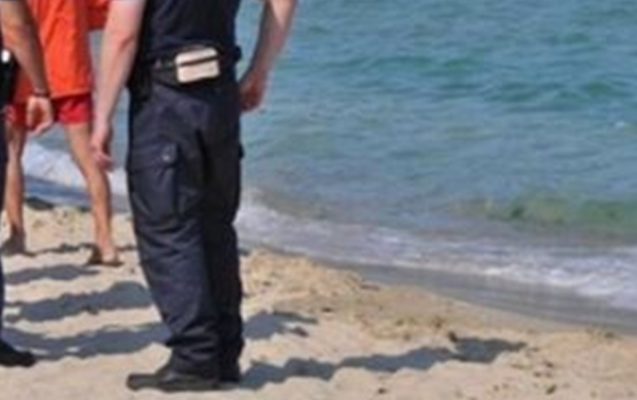Трагедия в разгара на лятото! Жена издъхна на плажа във Варна заради 3 tragediya v razgara na lyatoto zhena izdahna na plazha vav 637x400 1