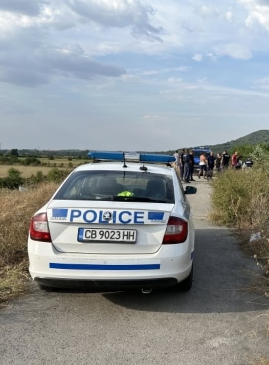ИЗВЪНРЕДНО! Жестоко убийство – полицията отцепи целия район 3 546225225 840130631920318 4265629810197117934 n