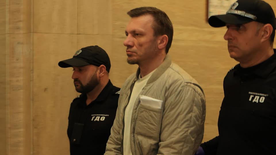 ЕКСКЛУЗИВНО! Вижте СНИМКИ от леговището на д-р Хасърджиев 👇👇👇 12 573452186 812195631556337 3296995570107898421 n