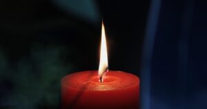 big candle 6841162 1280 16