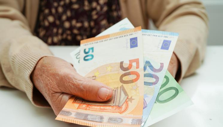 745 425 pensii pensioner