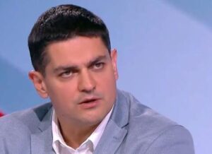 Невиждано! Радостин Василев обяви, че Йотова и Радев сa. Вижте повече..👇👇 26 639266568 971365888796791 8330891851362940674 n