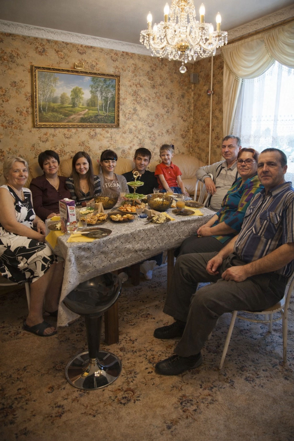 Съпругът ми реши да отпразнува юбилея си у дома и покани цялата си рода. 3 640920271 933007372644545 643501