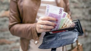 На Благовещение: Овен, Лъв, Скорпион и Водолей трябва да носят пари в себе си – ще ги увеличат! 44 b7bf77fc598566402b1e4efb3f78b008 2417710 1920x1080