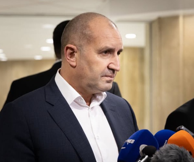 Радев се разгневи и излезе пред народа, каза истината… Вижте повече 👇👇 3 663292132 1004810785452301 7904648105185129423 n